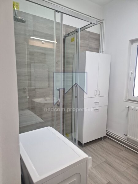 Dacia, Polona, vanzare apartament superb 2 camere.